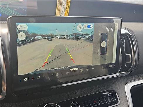 New 2026 Ford Expedition Tremor image 13