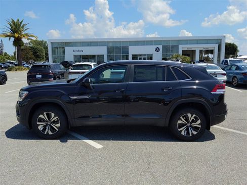 New 2025 Volkswagen Atlas Cross Sport SE image 9