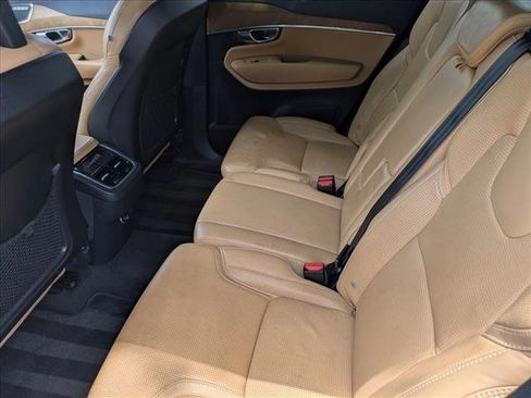 Used 2018 Volvo XC90 T6 Inscription w/ Convenience Package AWD/4WD image 17