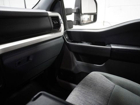 Used 2023 Ford F250 XLT image 27