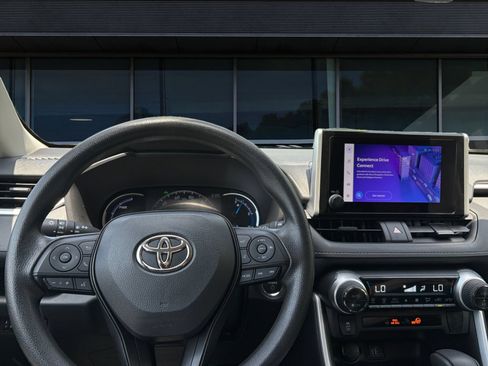 Used 2023 Toyota RAV4 AWD Hybrid image 3