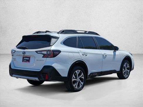 Used 2022 Subaru Outback Limited AWD/4WD image 5