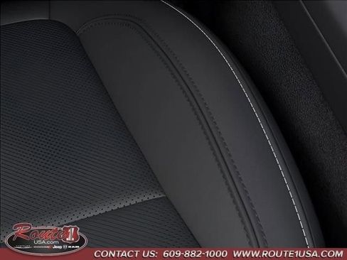 New 2026 Jeep Grand Wagoneer Limited w/ Premium Group II image 21