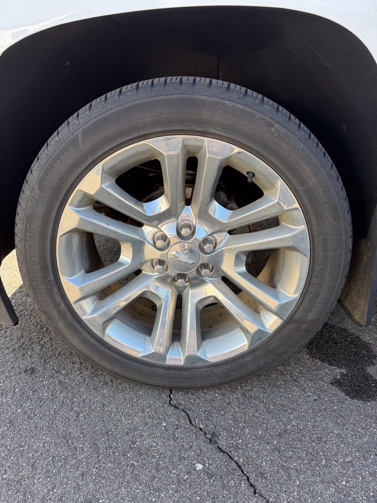 Used 2019 Chevrolet Tahoe Premier w/ Premier Plus Edition AWD/4WD image 32