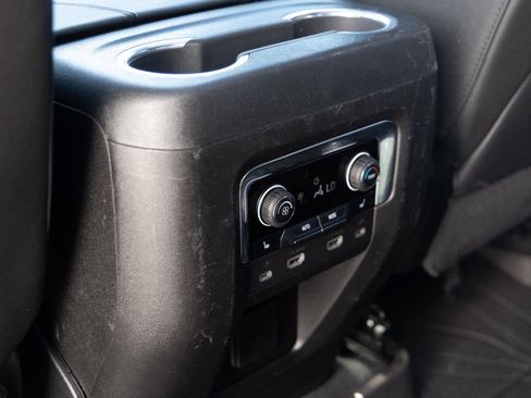 Used 2024 Chevrolet Tahoe High Country w/ Advanced Technology Package AWD/4WD image 20
