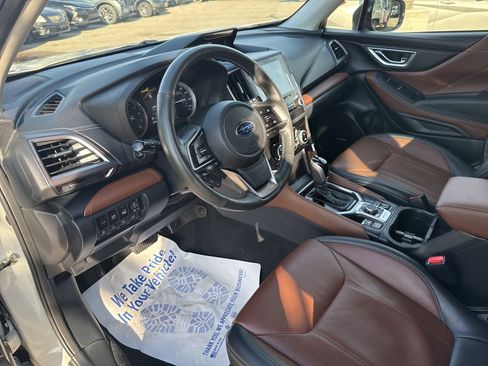 Used 2023 Subaru Forester Touring image 18