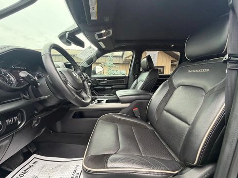 Used 2020 RAM 1500 Laramie AWD/4WD image 16