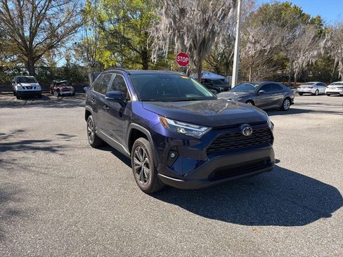 Used 2025 Toyota RAV4 XLE Premium w/ Weather Package image 7