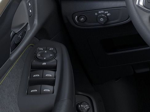 Used 2025 Chevrolet TrailBlazer ACTIV w/ Convenience Package FWD image 70