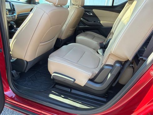 Used 2023 Chevrolet Traverse Premier w/ LPO, Floor Liner Package image 21