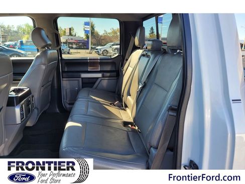 Used 2015 Ford F150 Lariat image 10