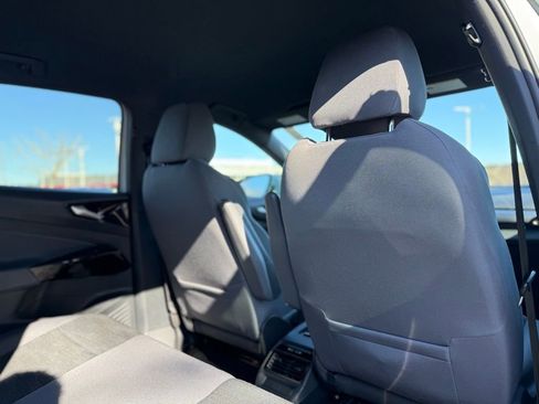 Used 2021 Volkswagen ID.4 Pro w/ ID.4 Protection Package image 17