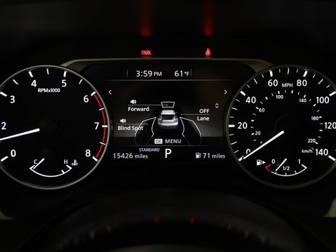 Used 2023 Nissan Rogue SV image 15