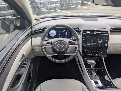 Used 2023 Hyundai Tucson SEL w/ Convenience Package AWD/4WD image 16