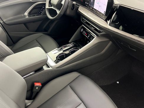 New 2025 Audi Q5 Premium Plus image 15