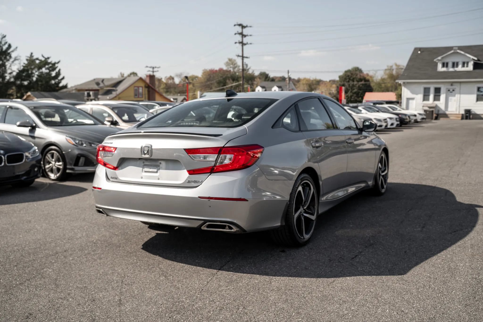 Used 2021 Honda Accord Sport image 3