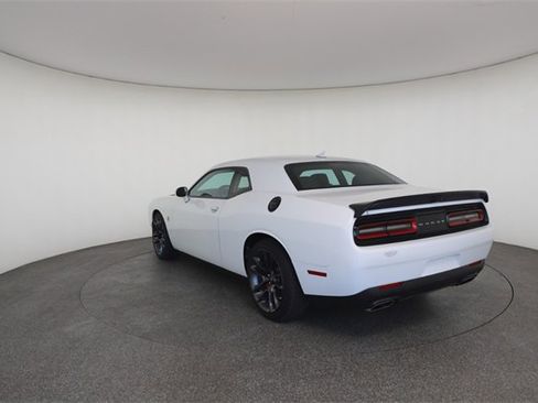 Used 2022 Dodge Challenger R/T Scat Pack w/ Plus Package image 12