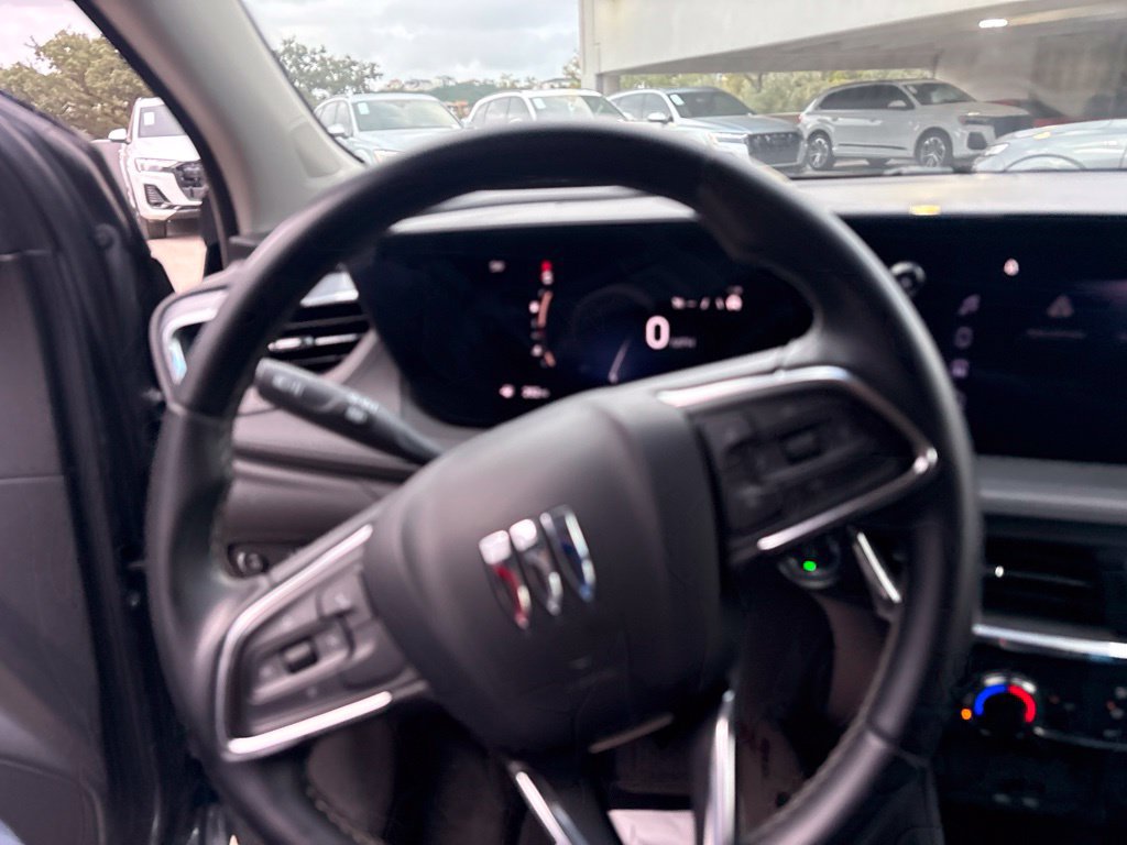 Used 2025 Buick Encore GX Preferred AWD/4WD image 23