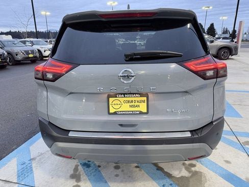 Certified 2021 Nissan Rogue SL w/ Premium Package image 8