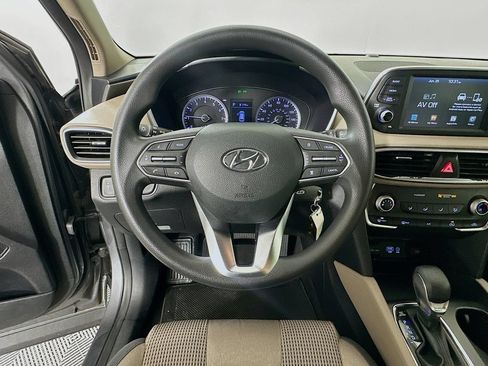 Used 2020 Hyundai Santa Fe SE FWD image 11