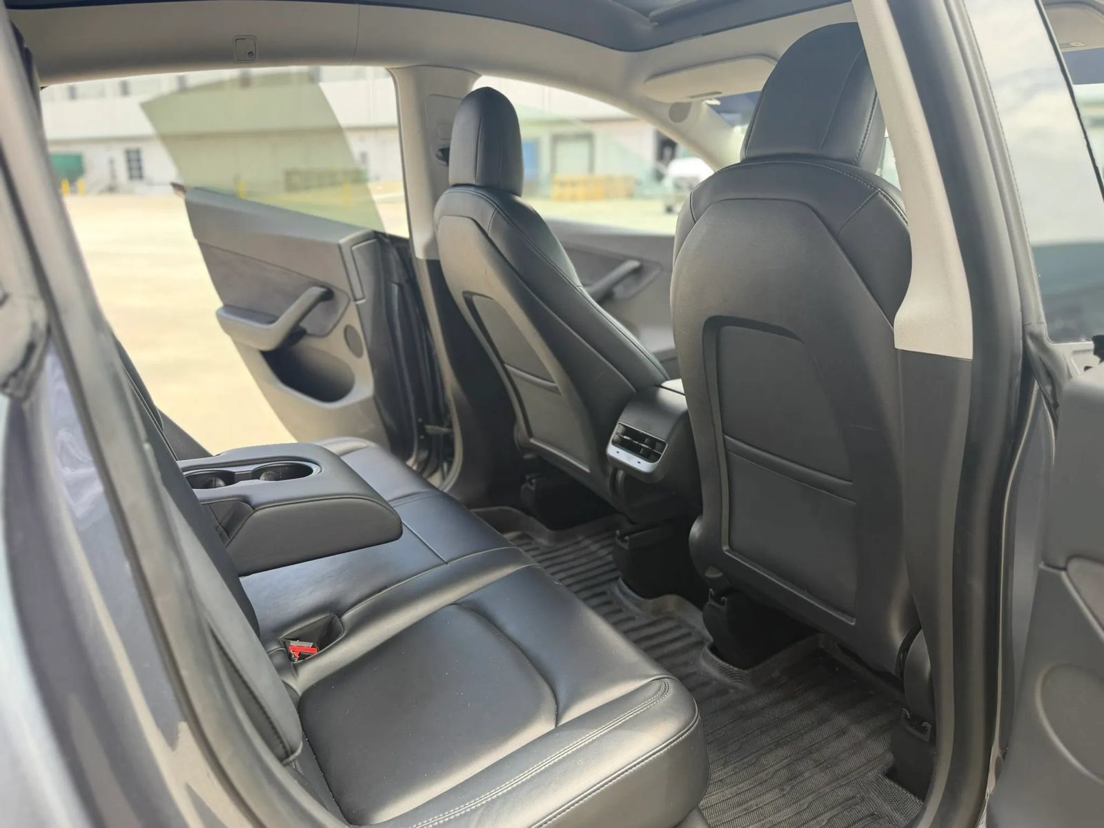 Used 2021 Tesla Model Y 2WD image 21