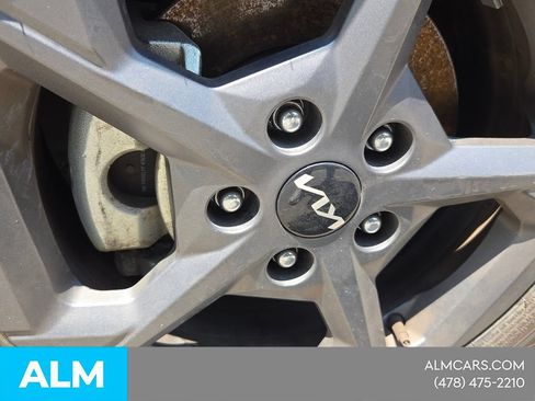 Used 2025 Kia K4 FWD image 18