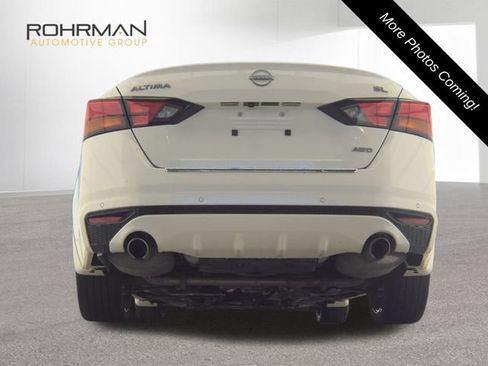 Used 2023 Nissan Altima 2.5 SL AWD/4WD image 8