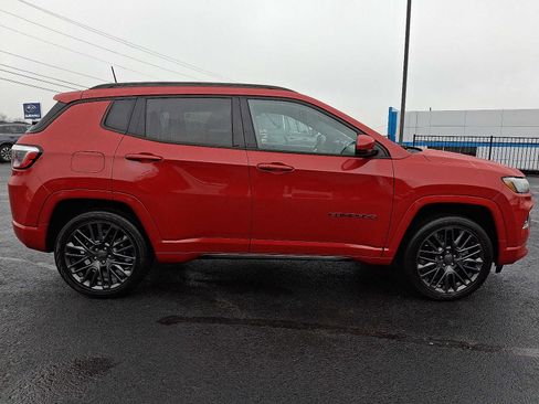 Used 2022 Jeep Compass Limited image 8