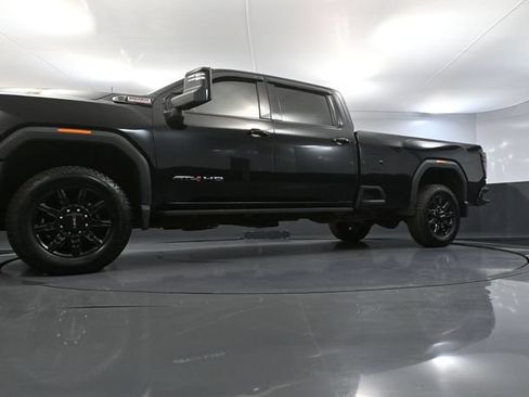 Used 2024 GMC Sierra 2500 AT4 w/ AT4 Preferred Package AWD/4WD image 63