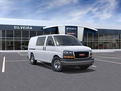 New 2026 GMC Savana 2500