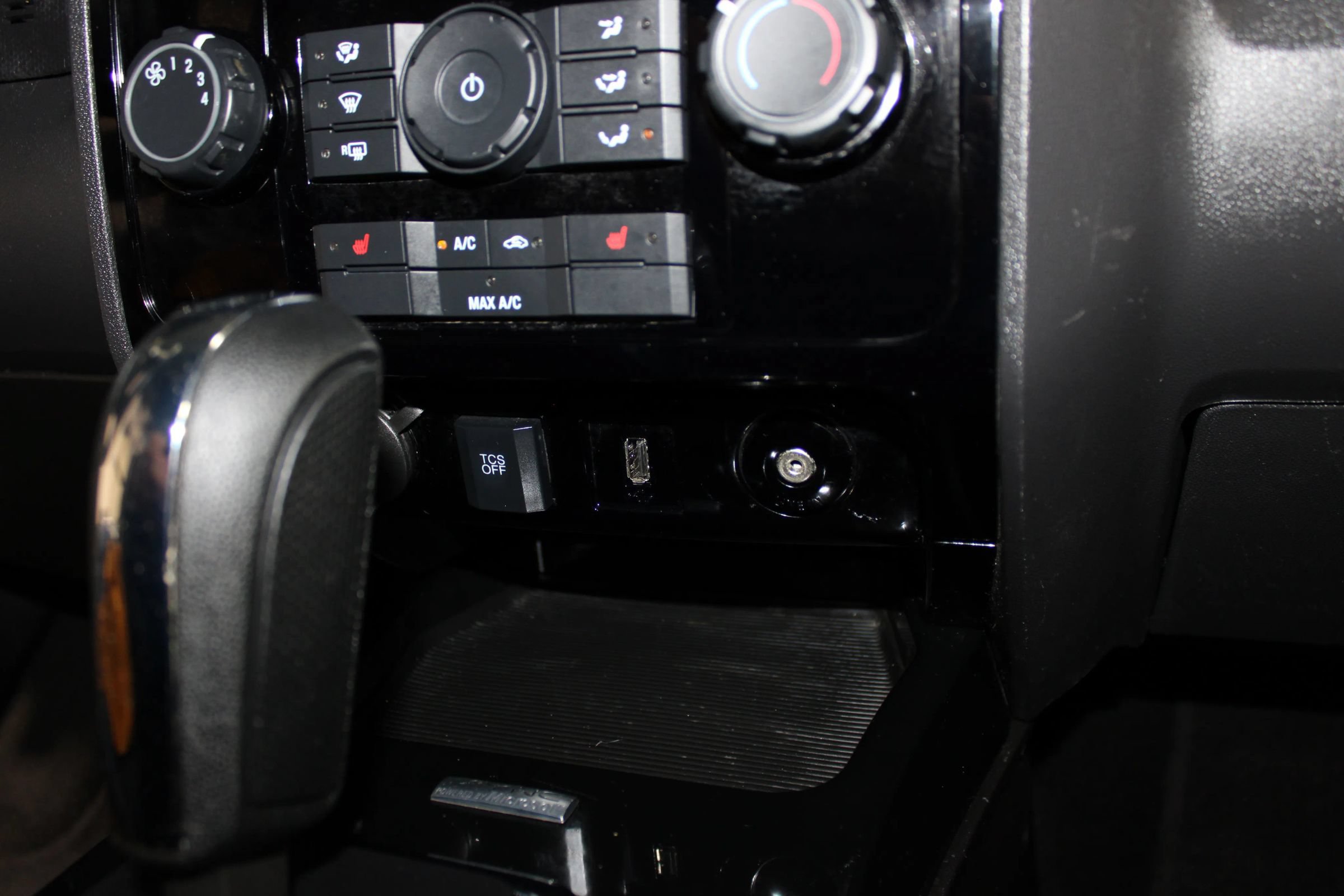 Used 2011 Ford Escape Limited FWD image 18