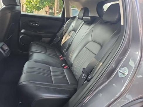 Used 2024 Honda HR-V EX-L image 12