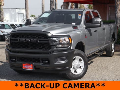 Used 2024 RAM 3500 Tradesman AWD/4WD image 4