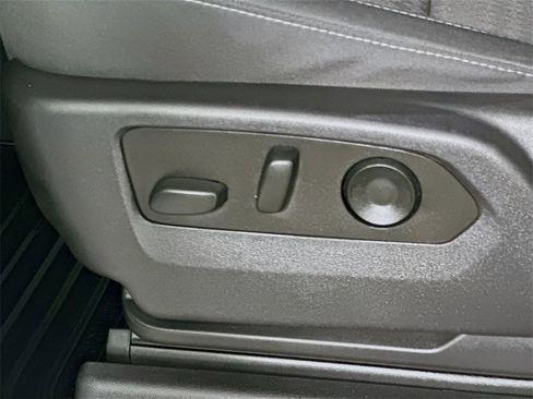 Used 2023 Chevrolet Silverado 1500 Custom Trail Boss image 22