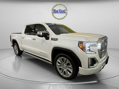 Used 2022 GMC Sierra 1500 Denali w/ Denali Premium Package image 8