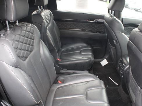 Used 2022 Hyundai Palisade Calligraphy image 4