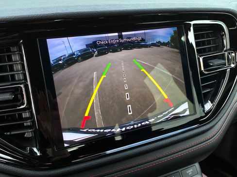 Used 2024 Dodge Durango GT image 15