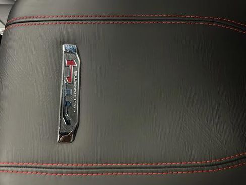 Used 2025 GMC Yukon XL AT4 Ultimate w/ LPO, Floor Liner Package AWD/4WD image 20