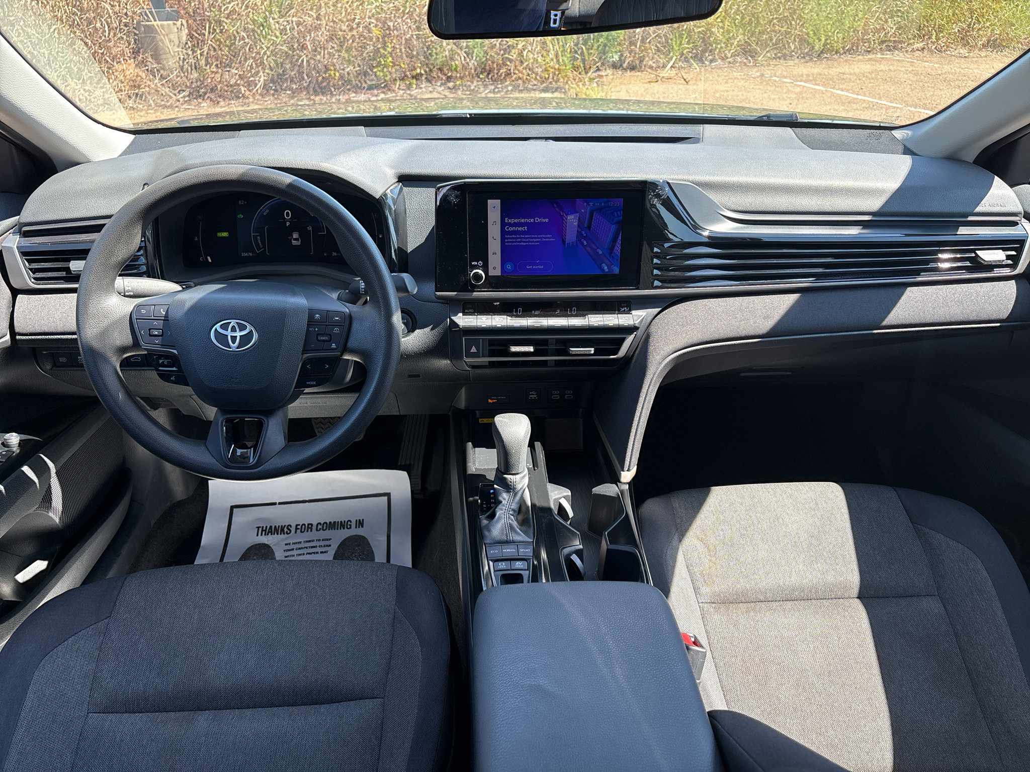 Used 2025 Toyota Camry LE FWD image 15