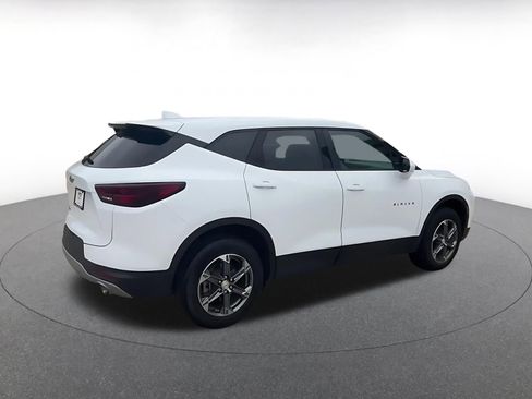 Used 2025 Chevrolet Blazer LT FWD image 15