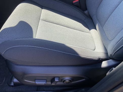 New 2026 Jeep Cherokee Laredo image 9