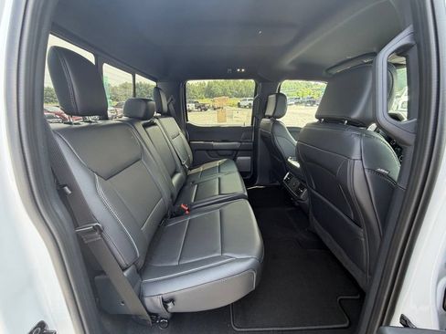 Used 2026 Ford F150 Lariat AWD/4WD image 12