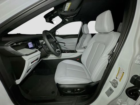 New 2026 Jeep Cherokee Limited AWD/4WD image 14