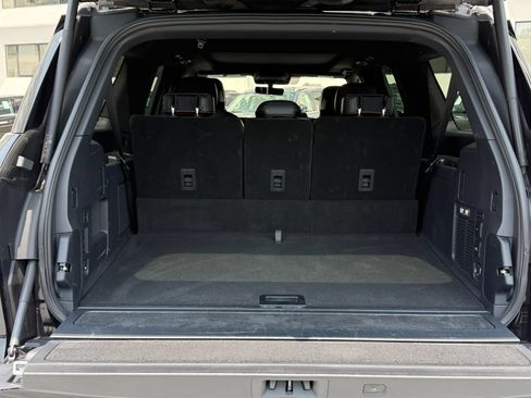 Used 2025 Lincoln Navigator L Black Label AWD/4WD image 24