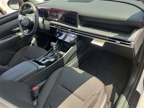 New 2025 Hyundai Tucson SEL image 13