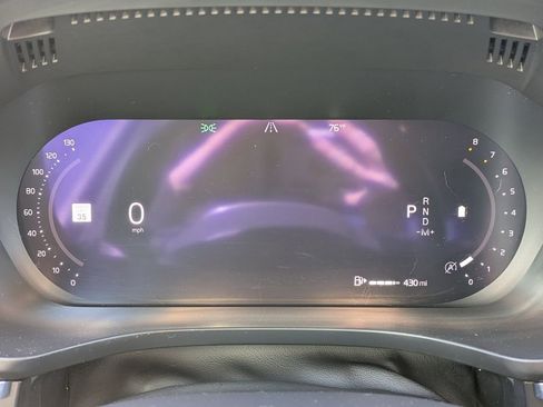 Certified 2022 Volvo XC60 B5 Inscription w/ Advanced Package AWD/4WD image 28