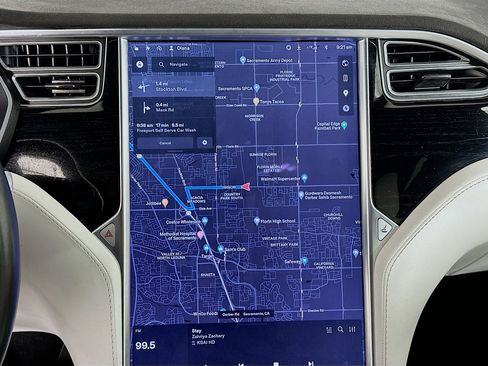 Used 2017 Tesla Model X 90D image 19