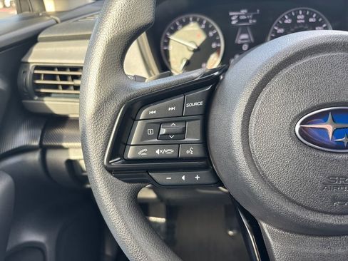 Used 2024 Subaru Crosstrek 2.0i Premium AWD/4WD image 18