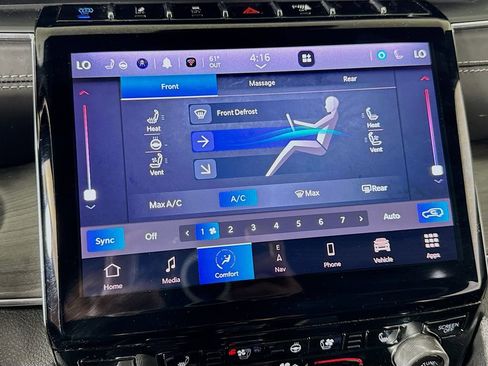 Used 2022 Jeep Grand Cherokee Overland w/ Advanced Protech Group III image 48