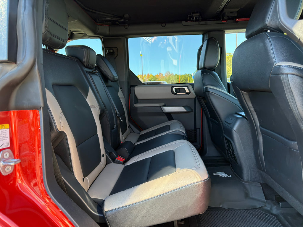 Used 2023 Ford Bronco Wildtrak AWD/4WD image 15